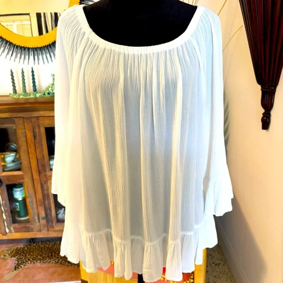 RIVER & ROSE White Long Sleeve Crinkle Pullover Top! Excellent condition! Medium - Picture 3 of 10